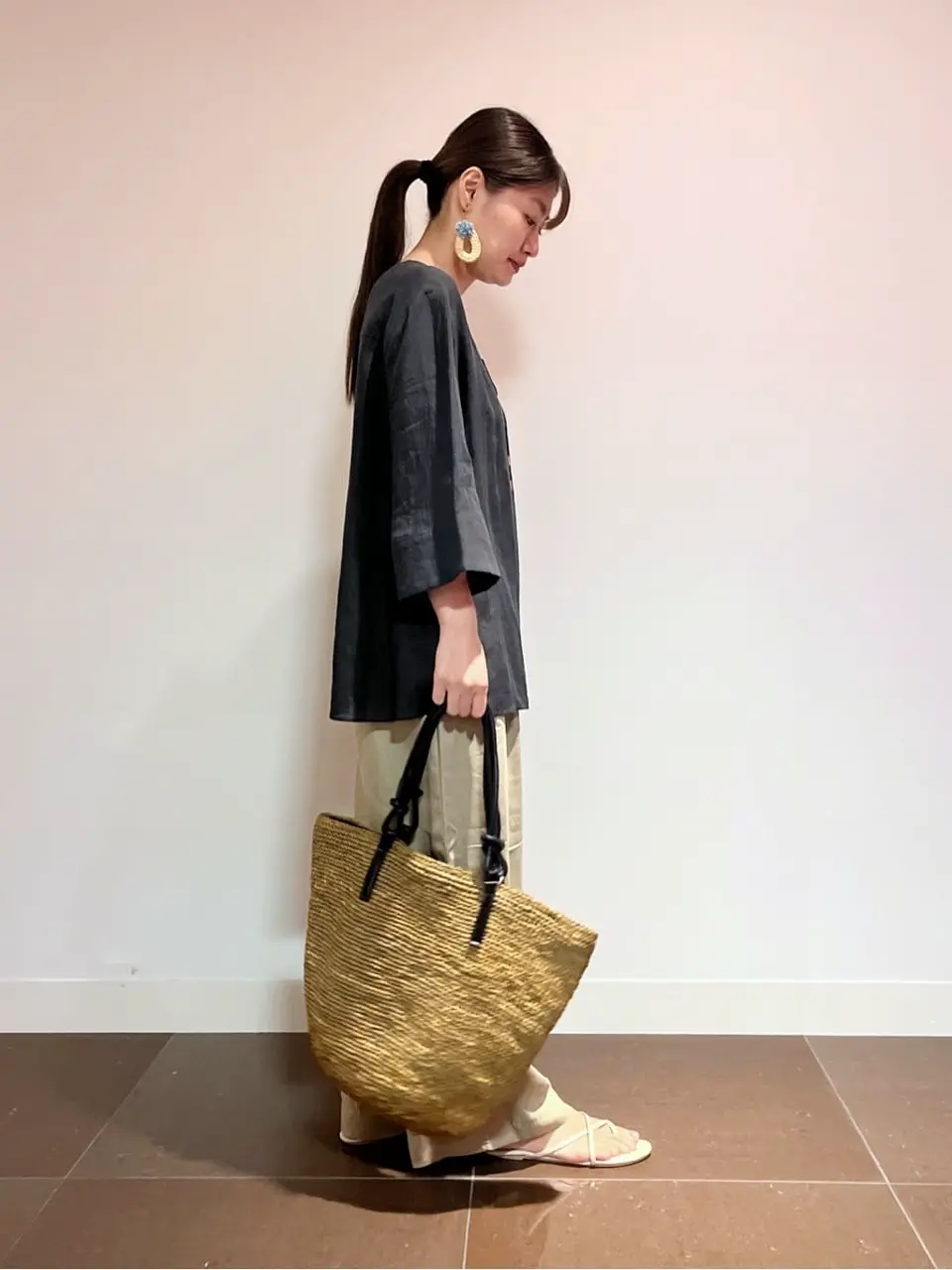 自由区 古宮 コーディネート画像