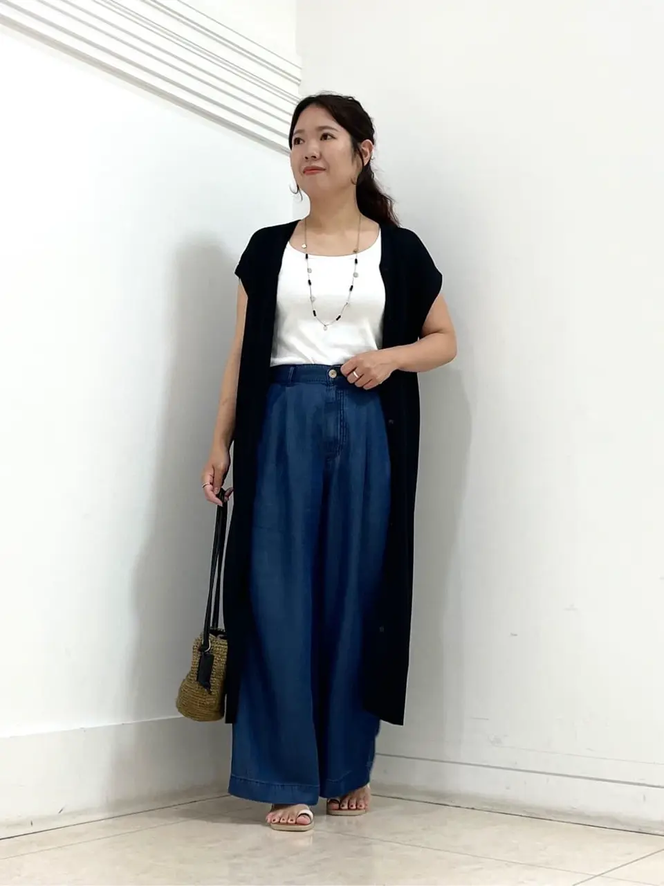 自由区 misato コーディネート画像