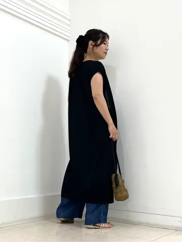 自由区 misato コーディネート画像