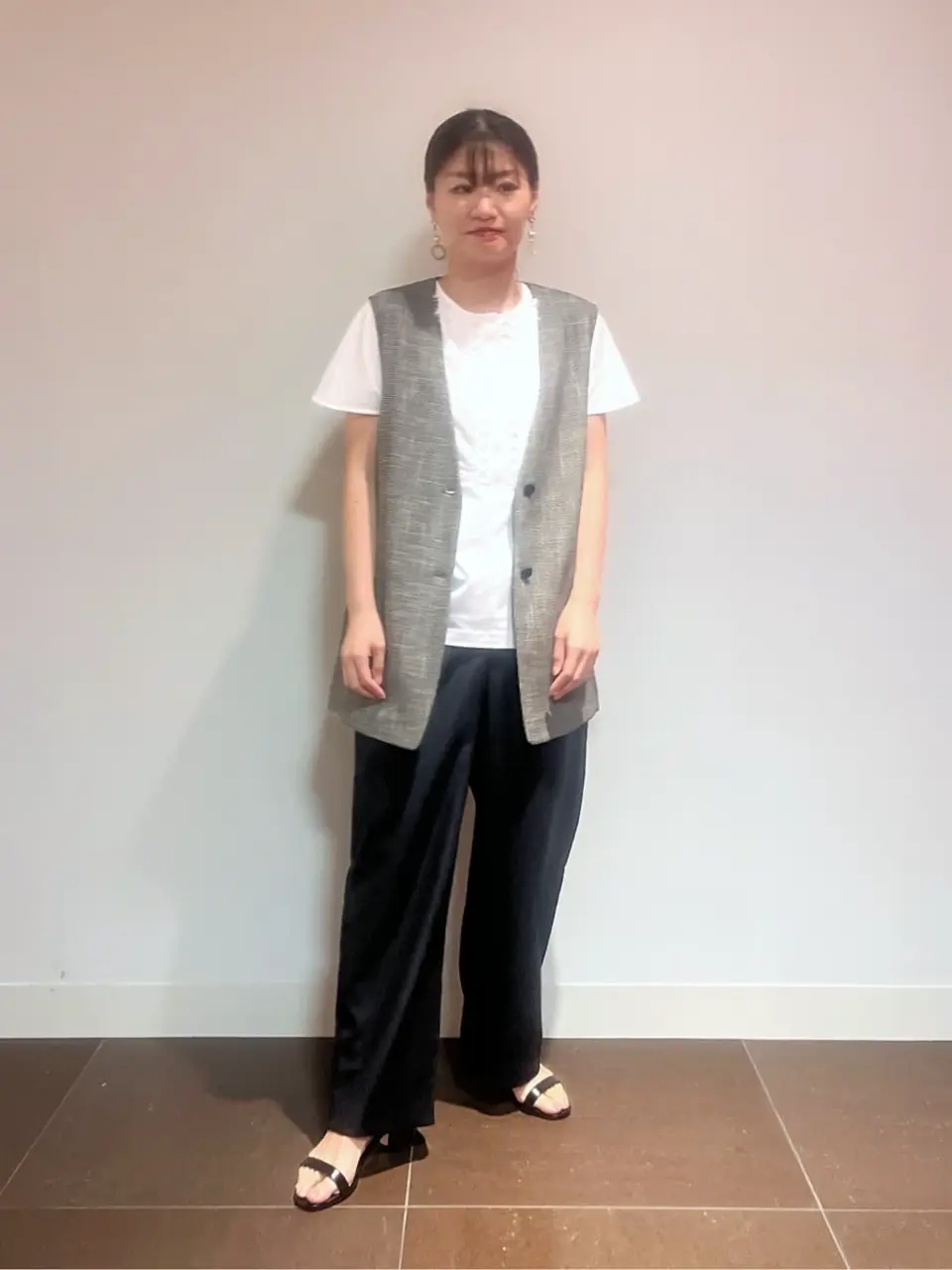 自由区 古宮 コーディネート画像