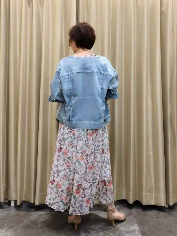 自由区 鶴田 コーディネート画像