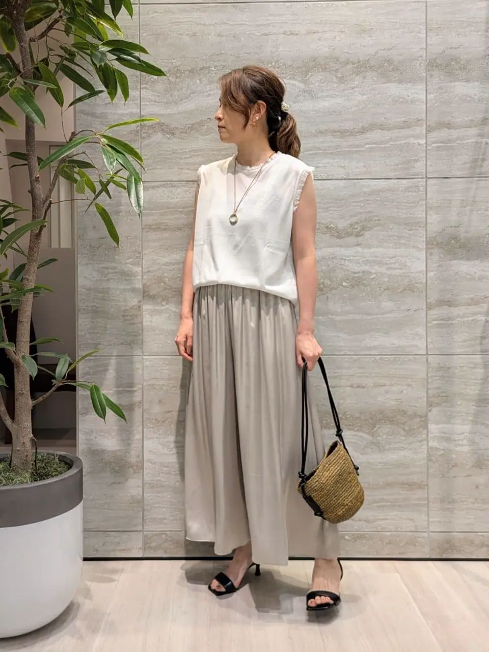 自由区 Nakai コーディネート画像