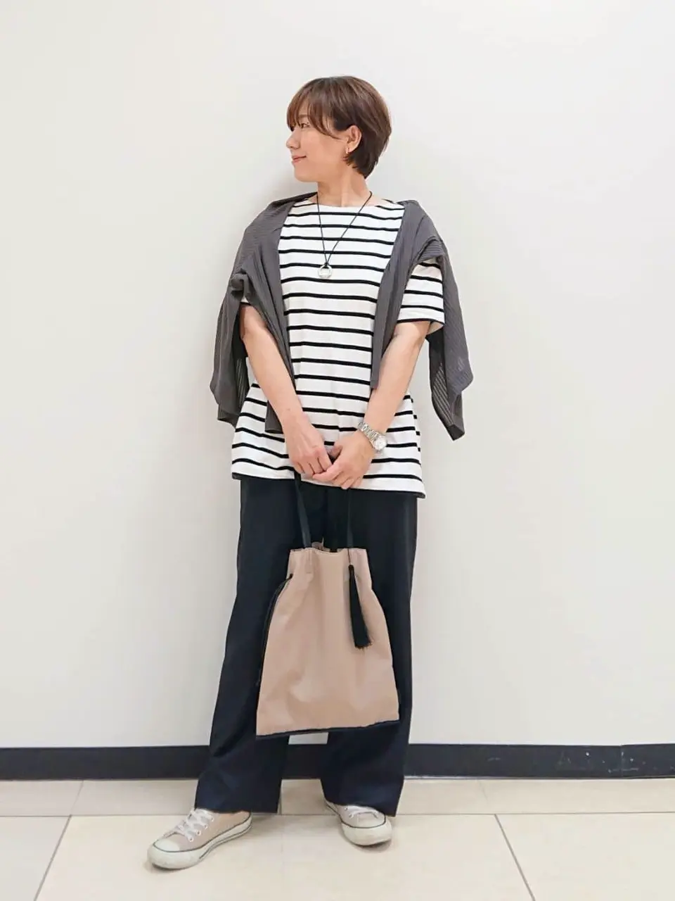 自由区 近藤 コーディネート画像