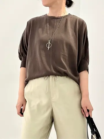 自由区 南 コーディネート画像