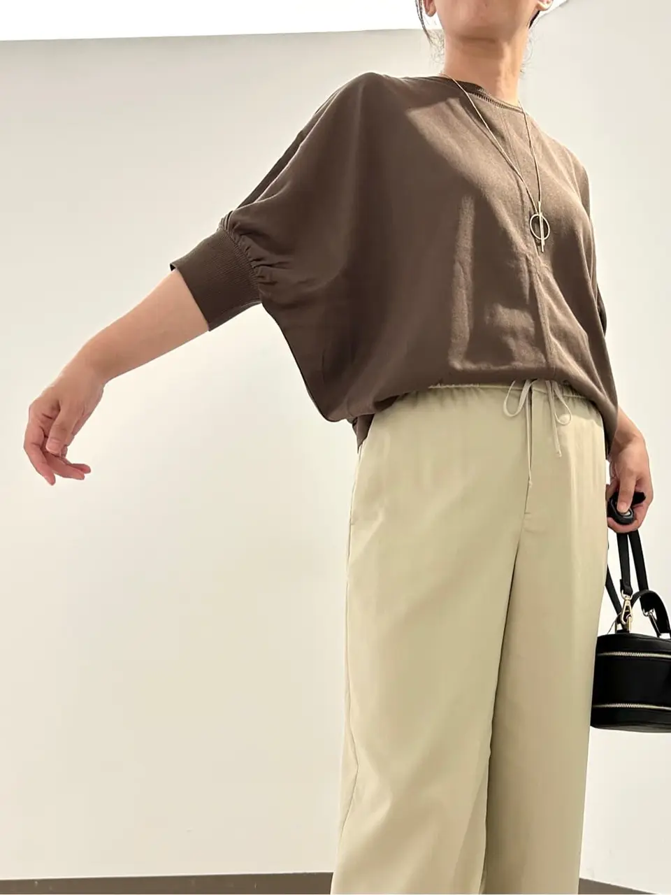 自由区 南 コーディネート画像