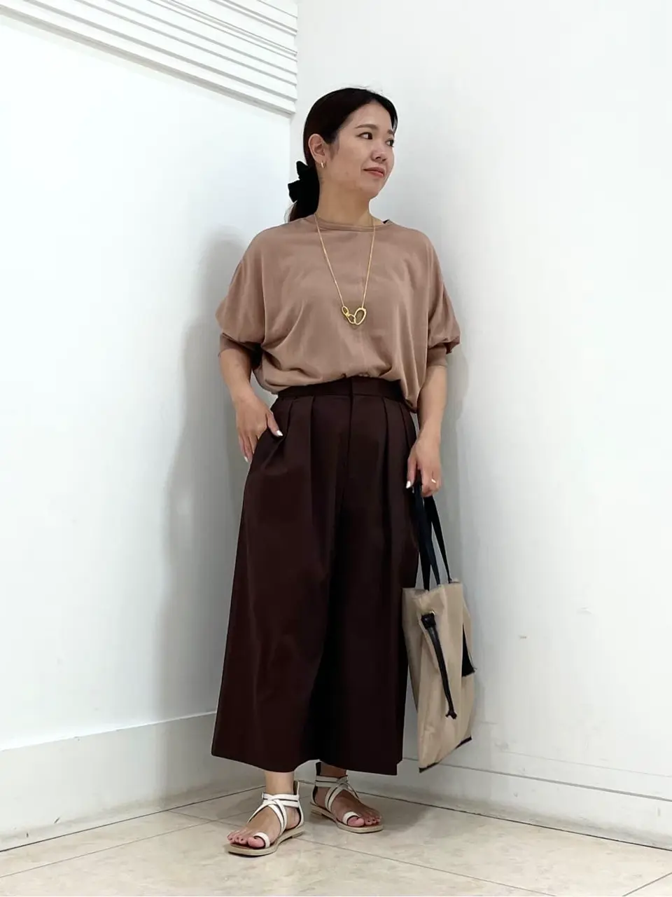 自由区 misato コーディネート画像