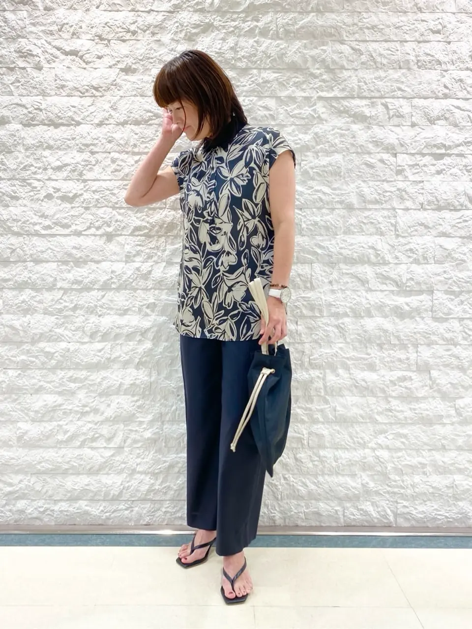 自由区 林 コーディネート画像