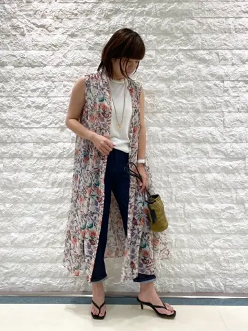 自由区 林 コーディネート画像