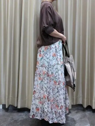 自由区 鶴田 コーディネート画像