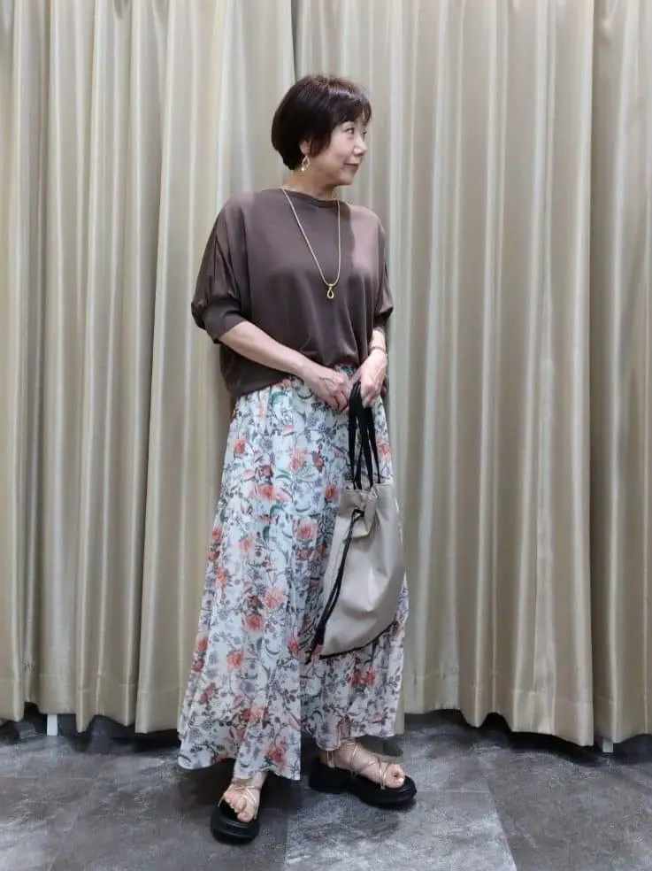 自由区 鶴田 コーディネート画像