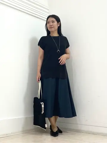 自由区 misato コーディネート画像