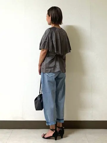 自由区 坂本 コーディネート画像