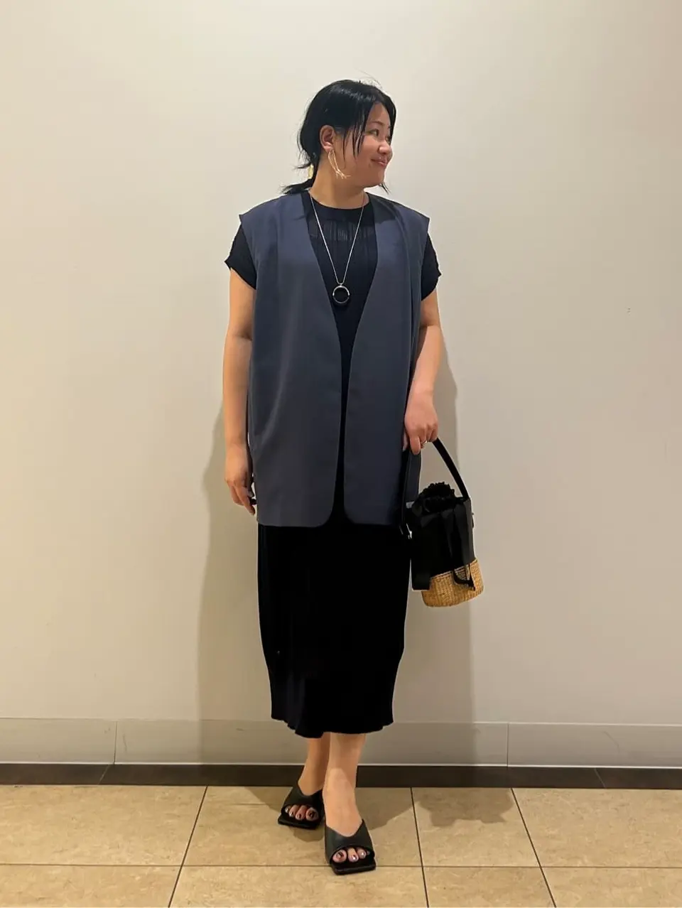 自由区 藤﨑 コーディネート画像