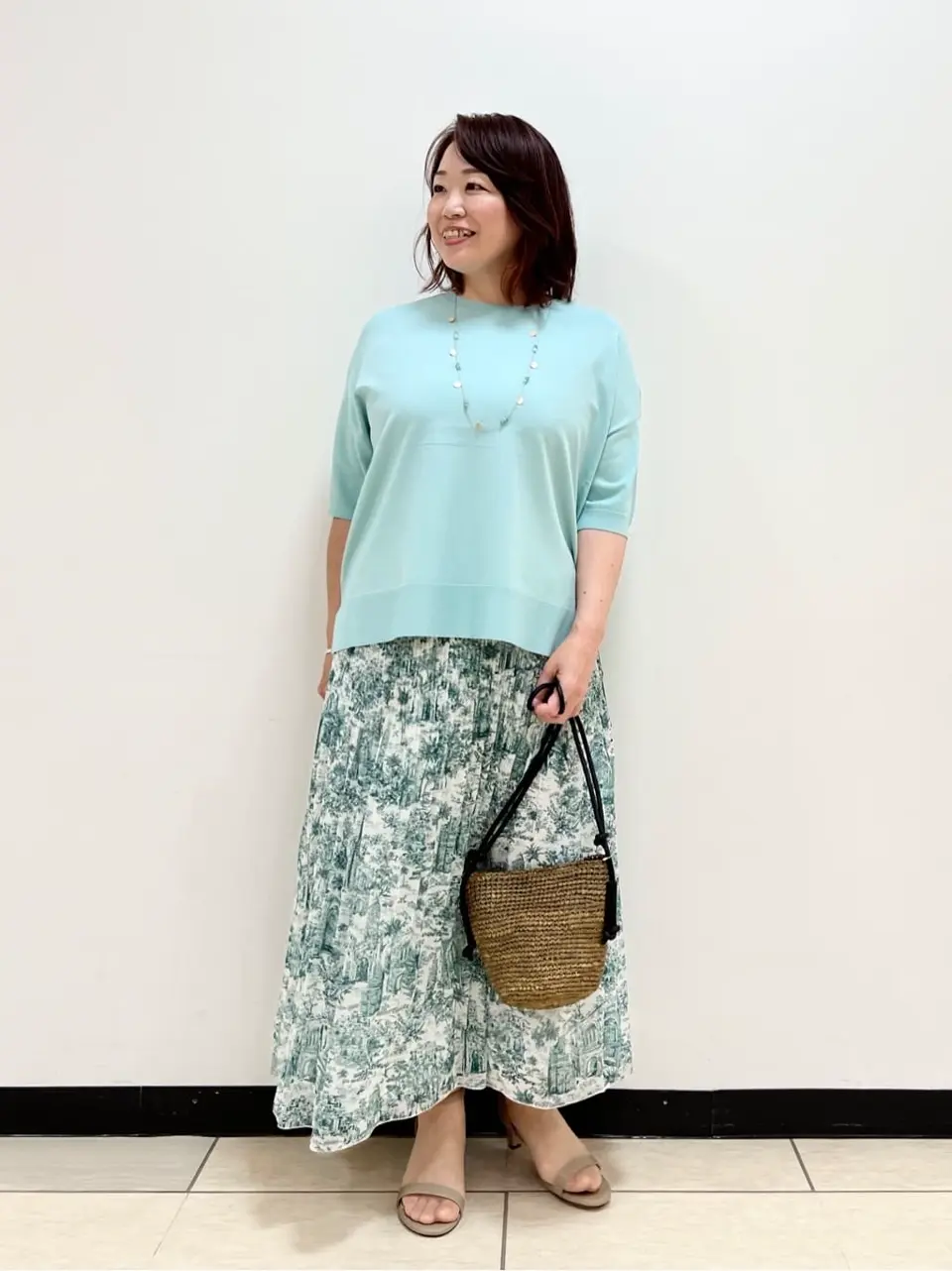 自由区 伊藤 コーディネート画像