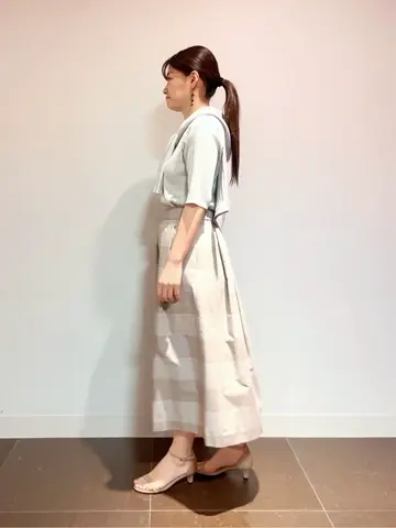 自由区 古宮 コーディネート画像