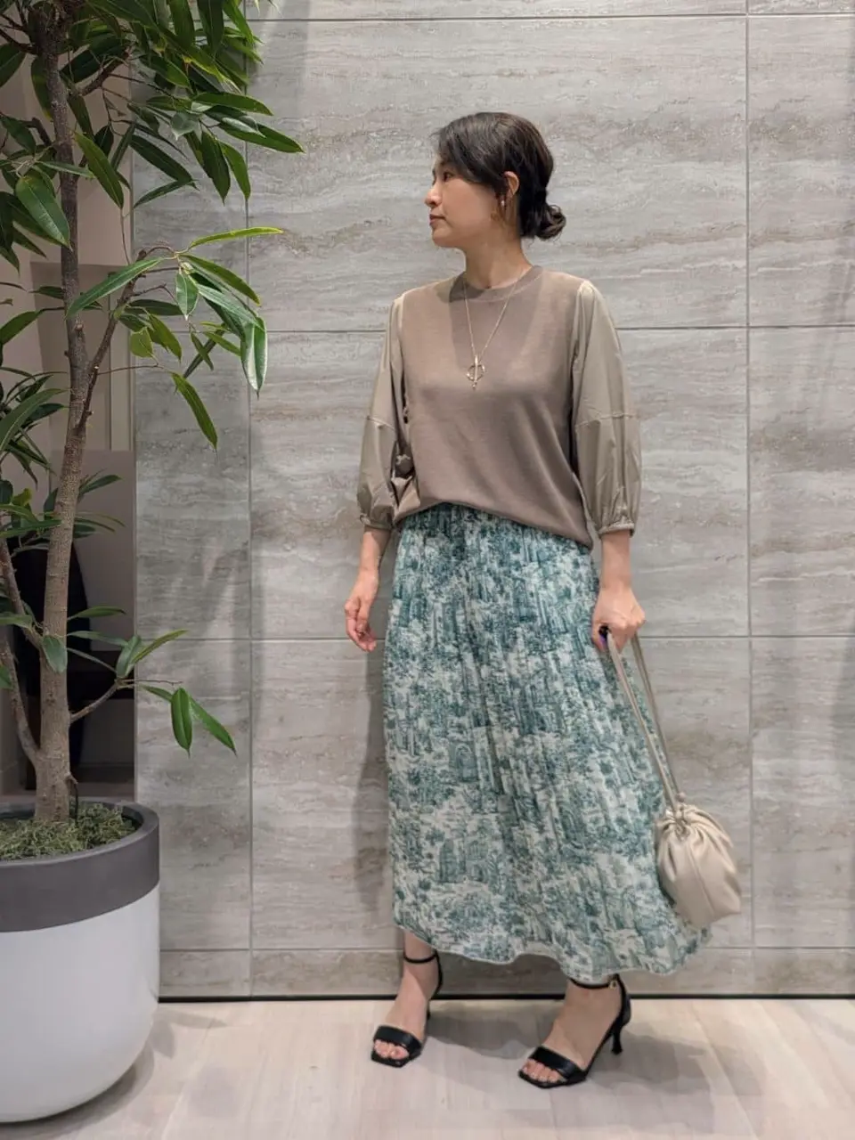 自由区 Nakai コーディネート画像