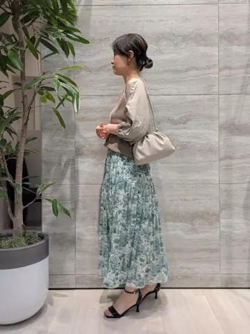 自由区 Nakai コーディネート画像