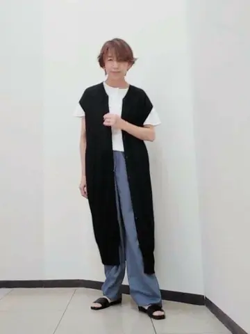 自由区 浅野 コーディネート画像