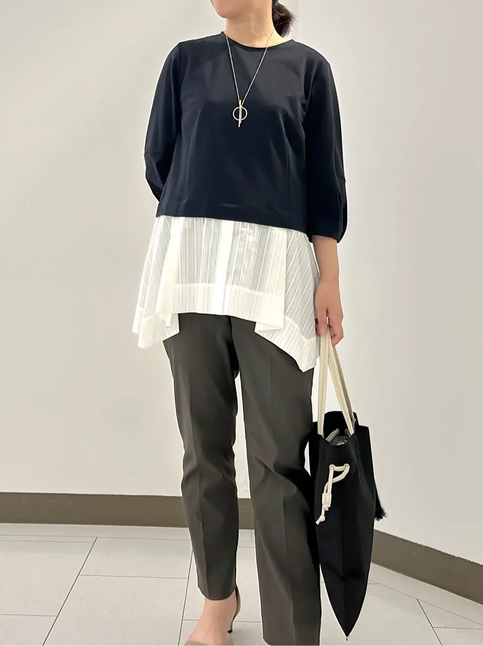 自由区 南 コーディネート画像