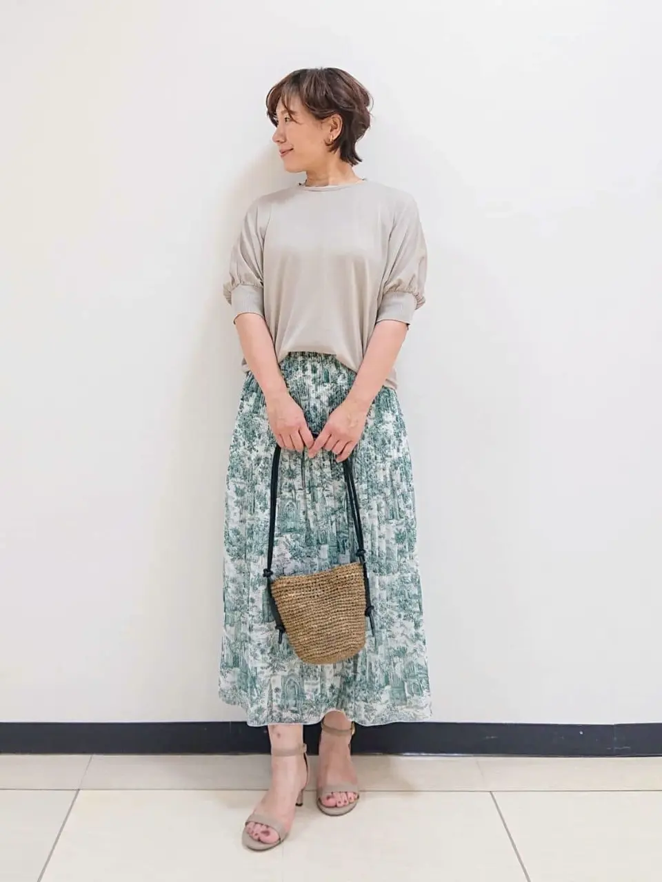 自由区 近藤 コーディネート画像