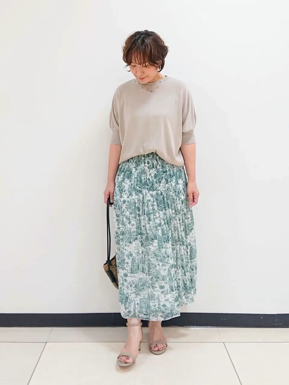 自由区 近藤 コーディネート画像