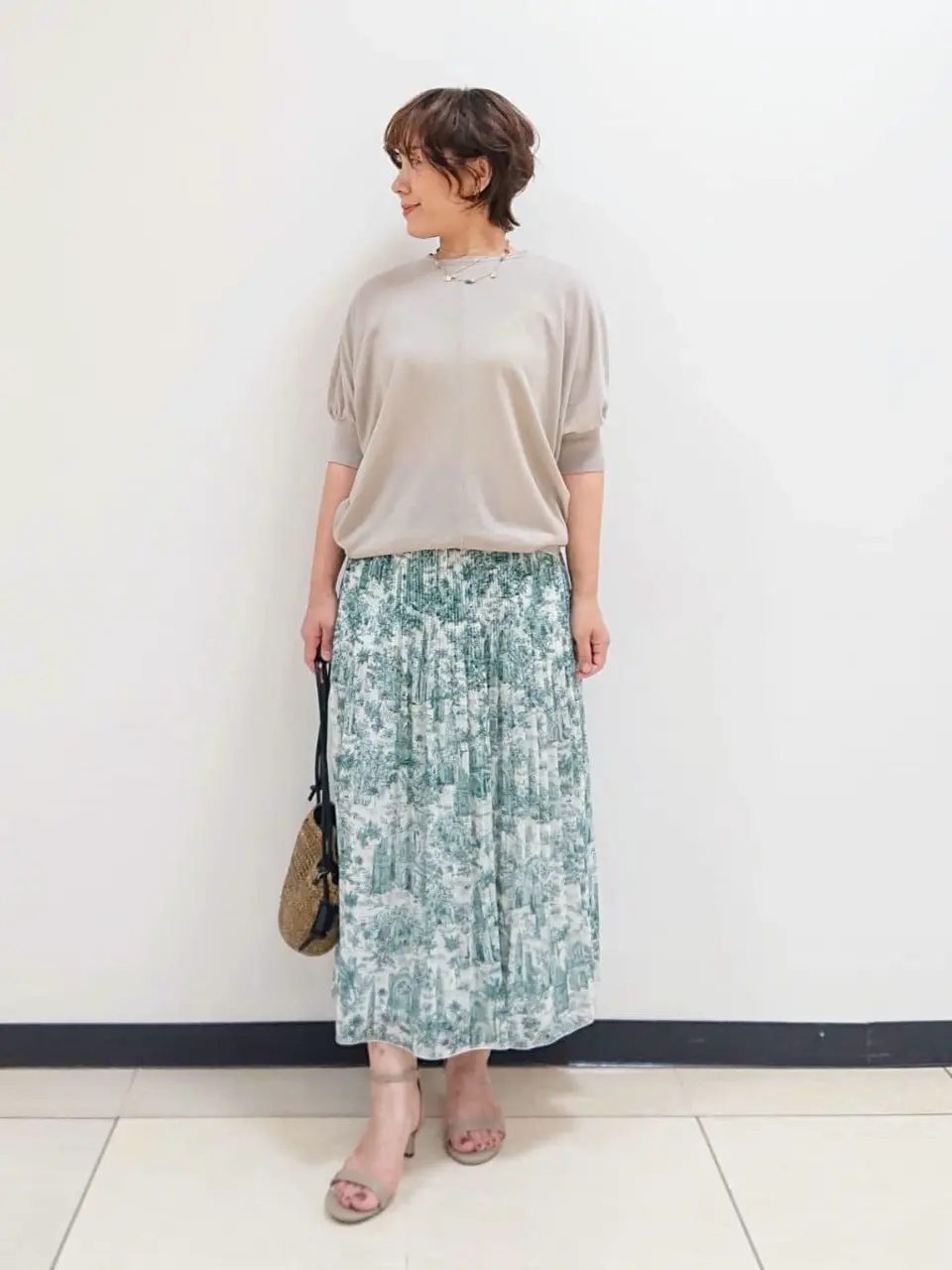 自由区 近藤 コーディネート画像