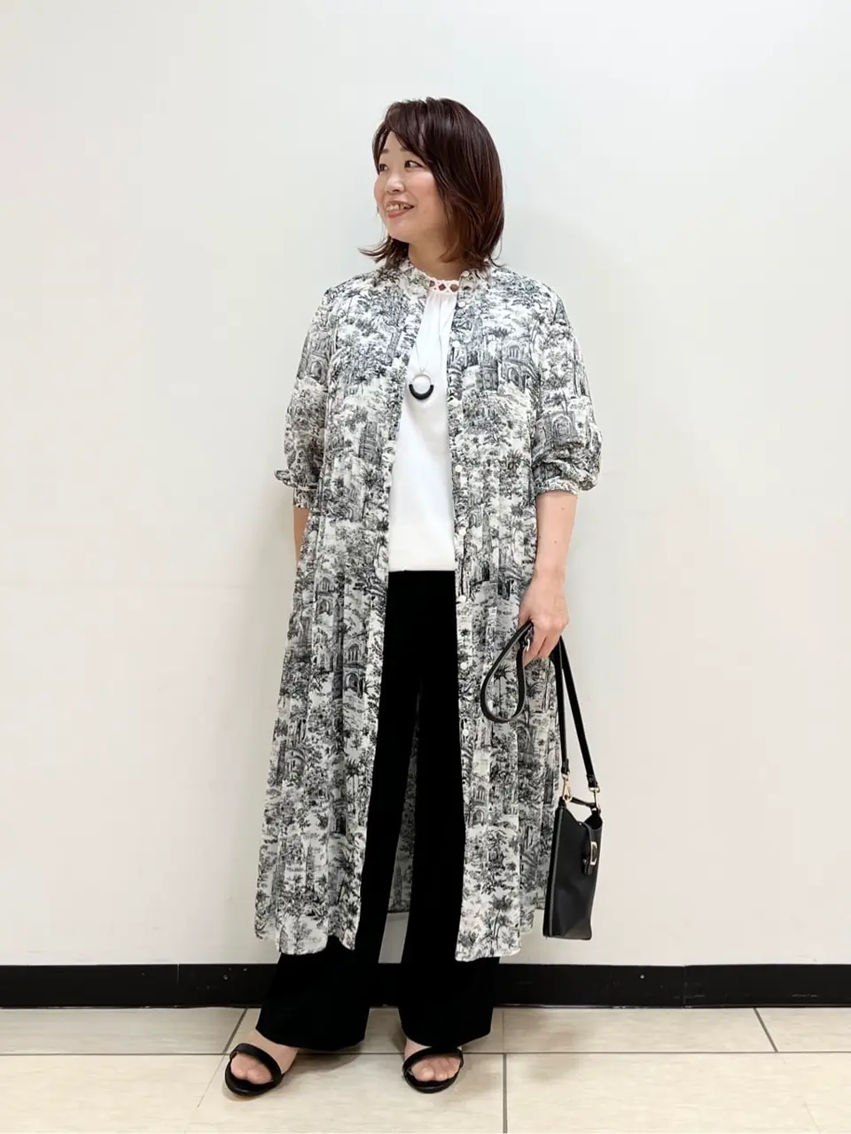 自由区 伊藤 コーディネート画像