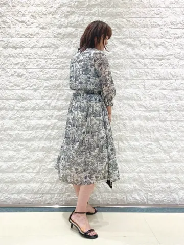 自由区 林 コーディネート画像