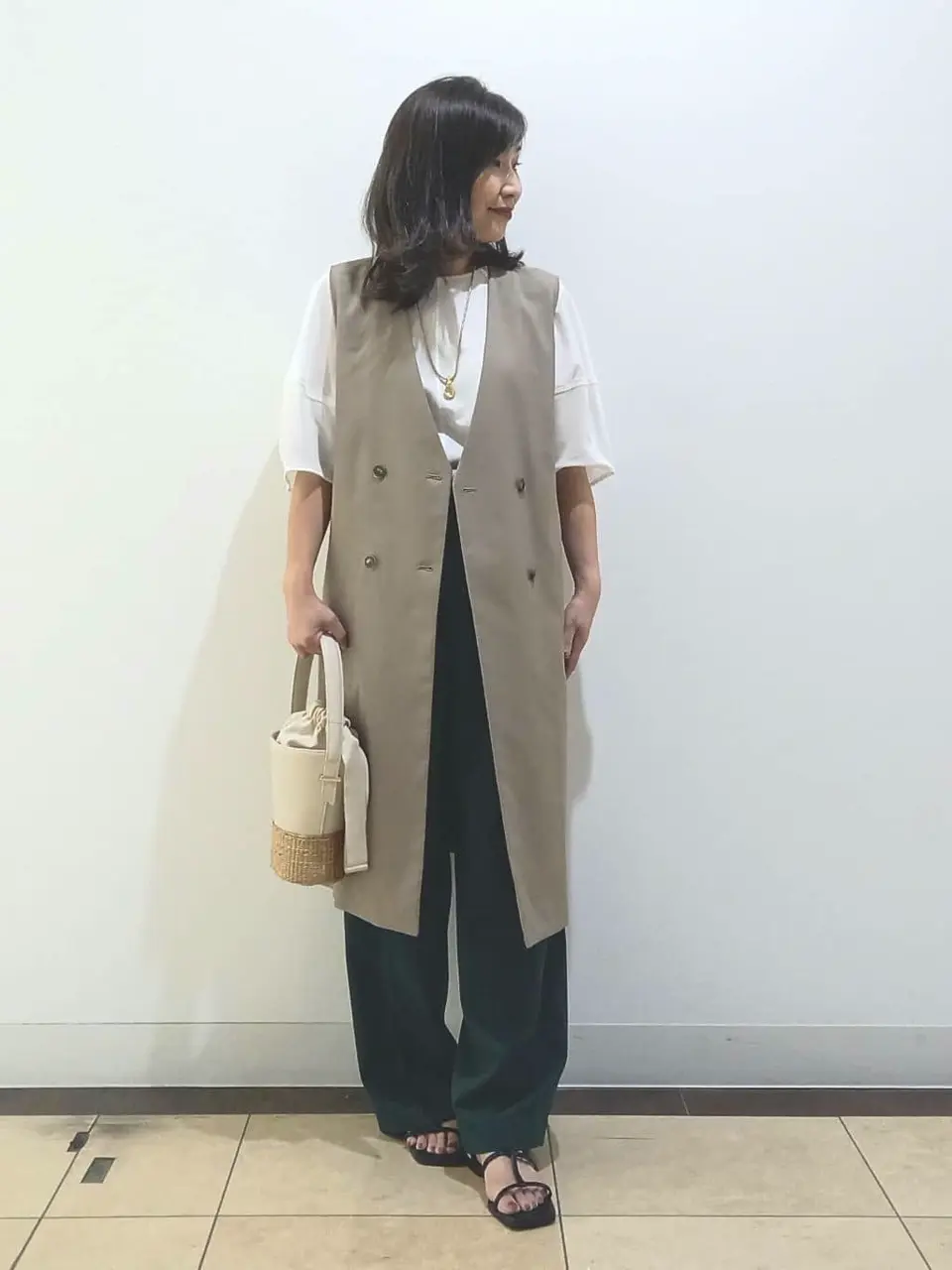 自由区 中川 コーディネート画像