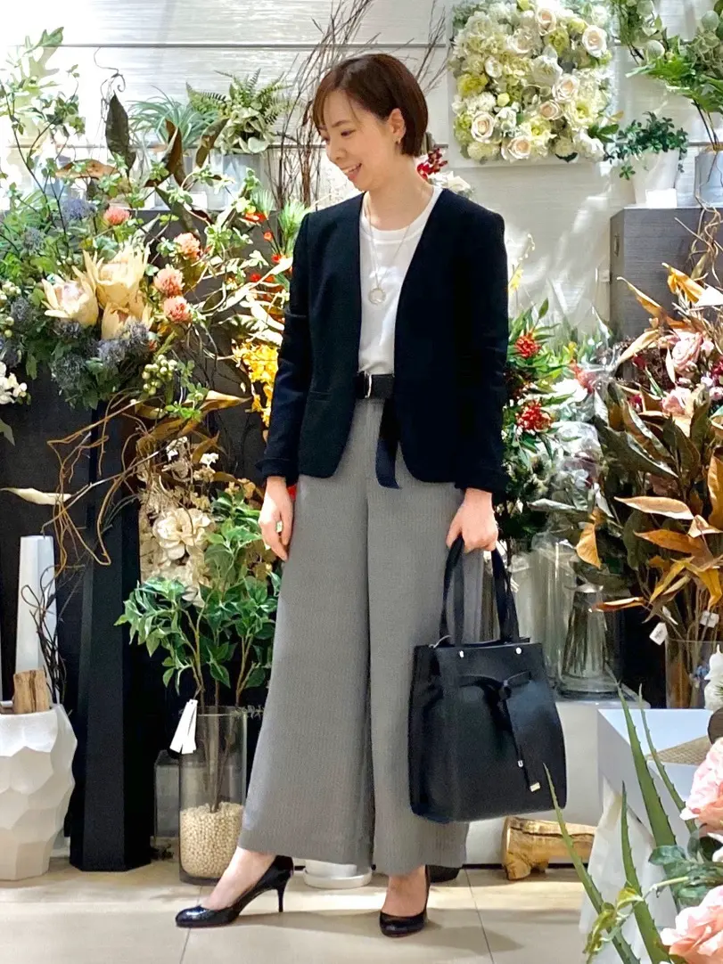  丸尾 コーディネート画像