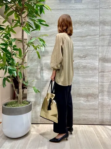 自由区 Ishii コーディネート画像