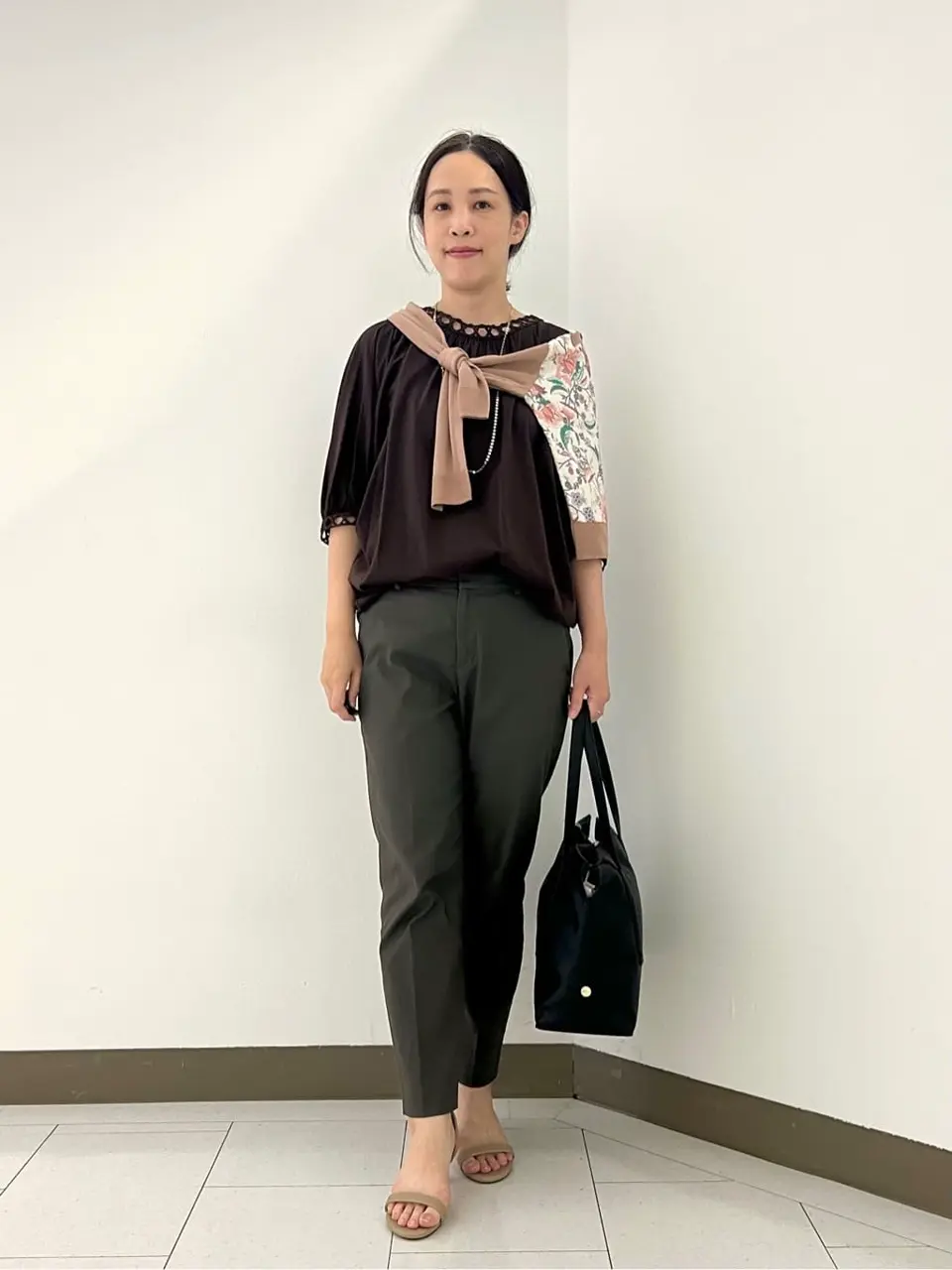 自由区 南 コーディネート画像