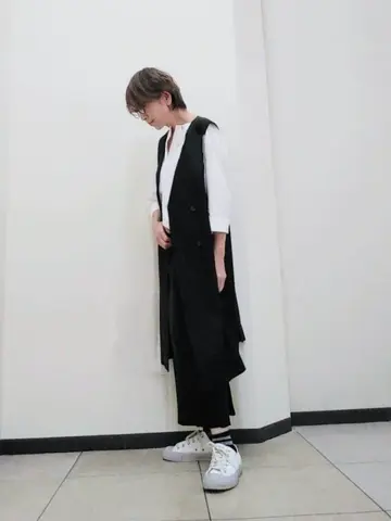 自由区 浅野 コーディネート画像