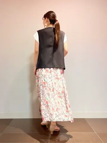 自由区 古宮 コーディネート画像