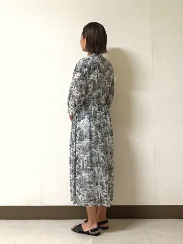 自由区 坂本 コーディネート画像