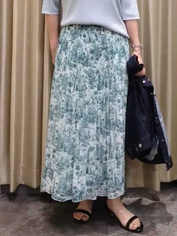 自由区 鶴田 コーディネート画像