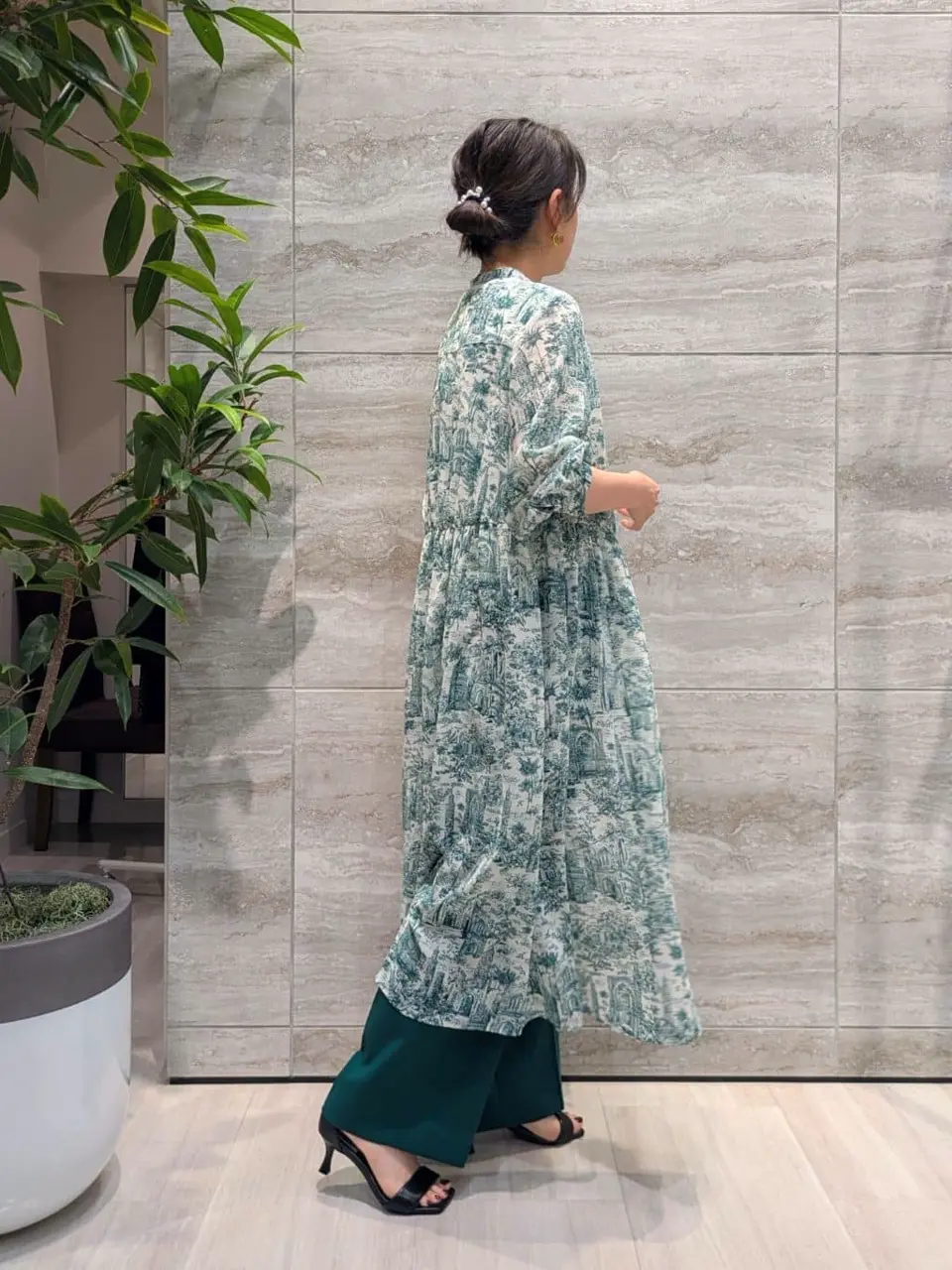 自由区 Nakai コーディネート画像