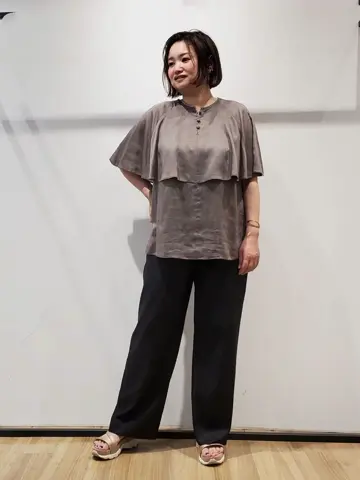 自由区 eri コーディネート画像