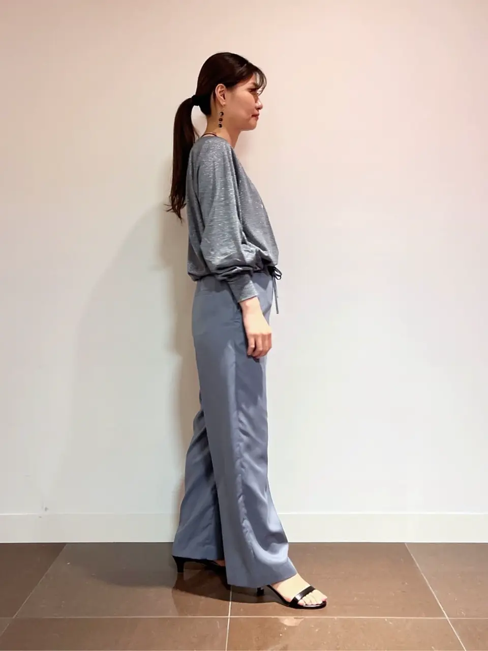 自由区 古宮 コーディネート画像