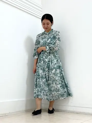 自由区 misato コーディネート画像