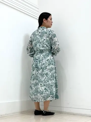 自由区 misato コーディネート画像