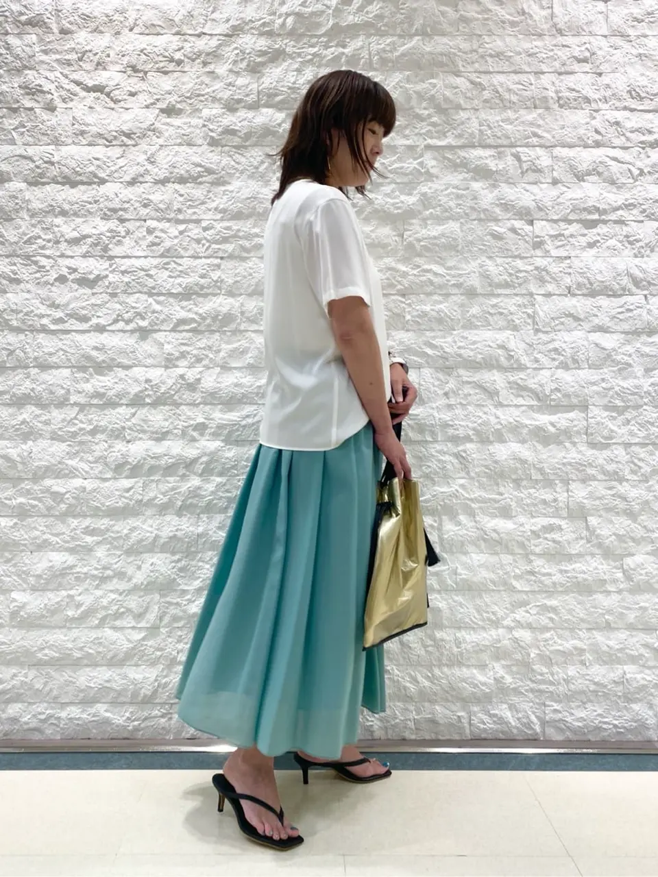 自由区 林 コーディネート画像