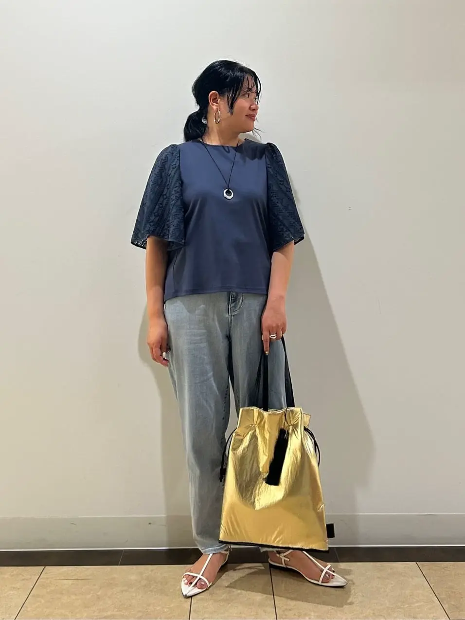 自由区 藤﨑 コーディネート画像