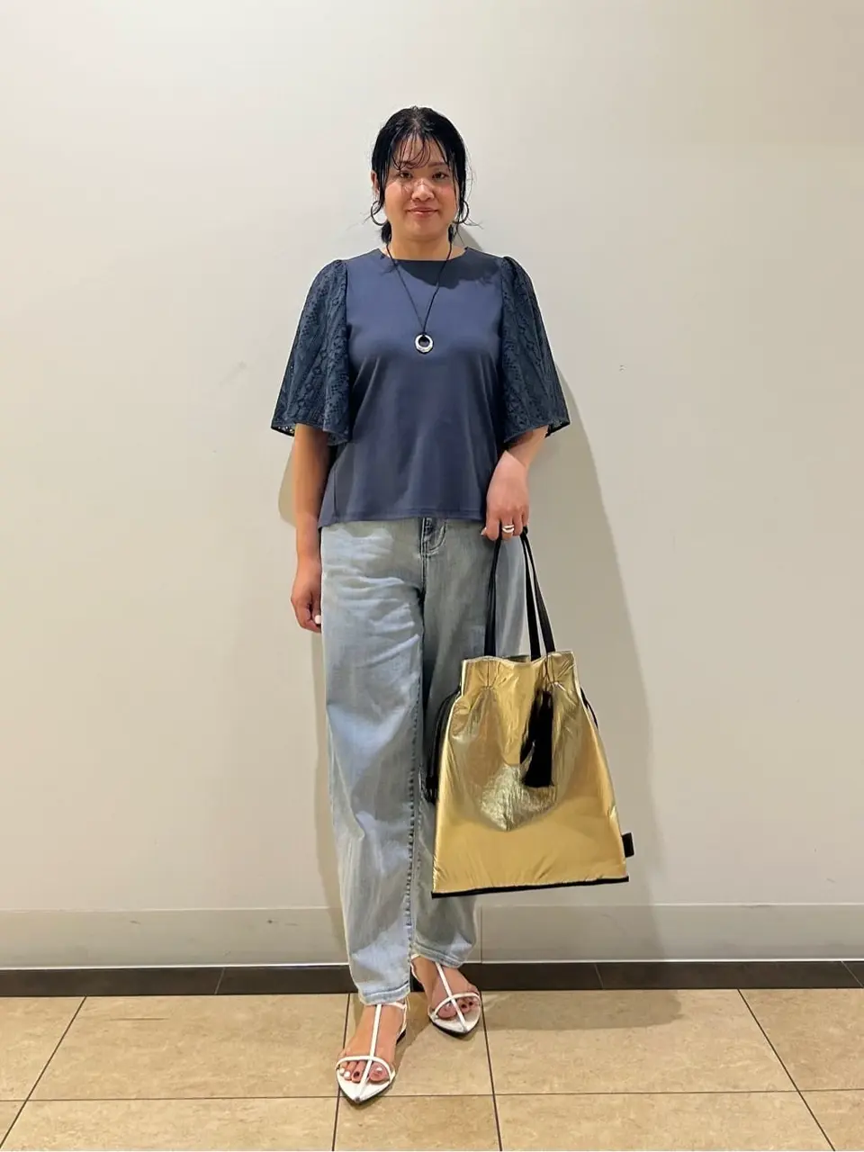 自由区 藤﨑 コーディネート画像