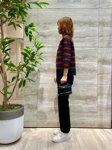 自由区 Ishii コーディネート画像