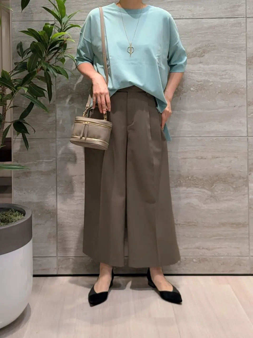 自由区 Nakai コーディネート画像