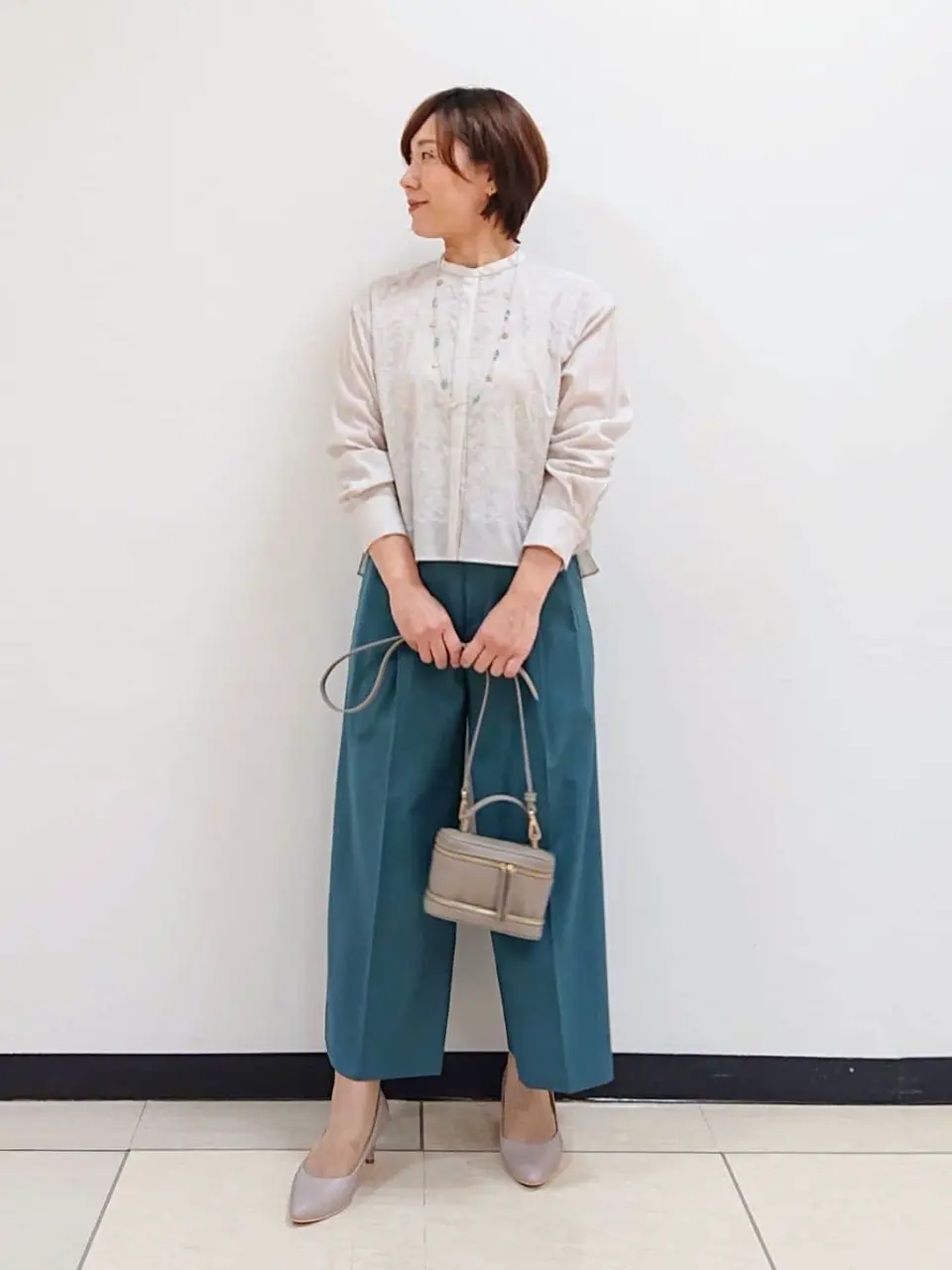 自由区 近藤 コーディネート画像