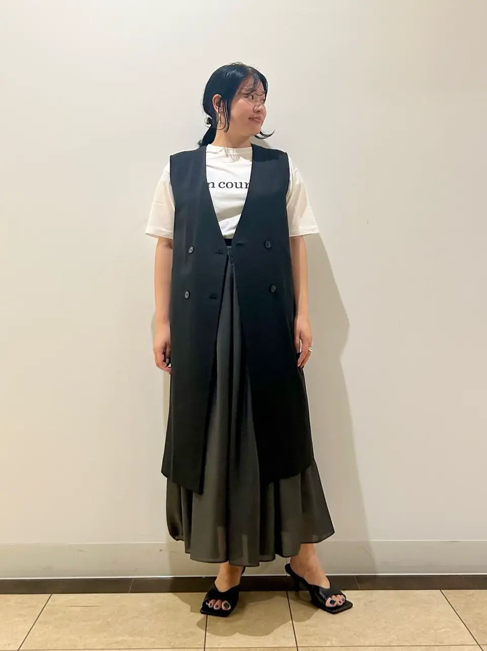 自由区 藤﨑 コーディネート画像