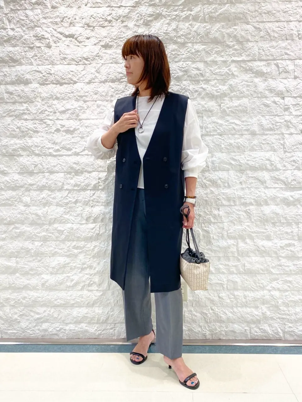 自由区 林 コーディネート画像