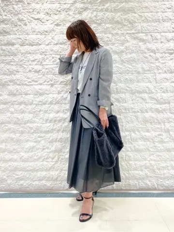 自由区 林 コーディネート画像